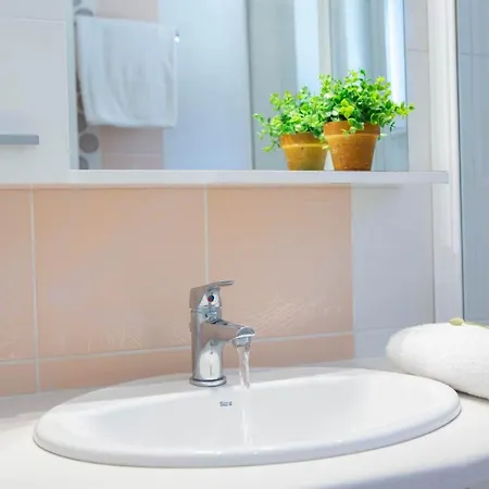 Eione-thaleia * Sivota (Lefkada)