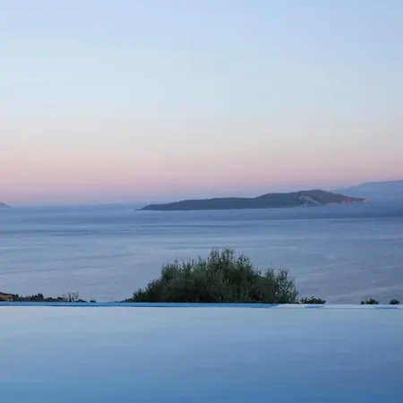 Eione-thaleia * Sivota (Lefkada)